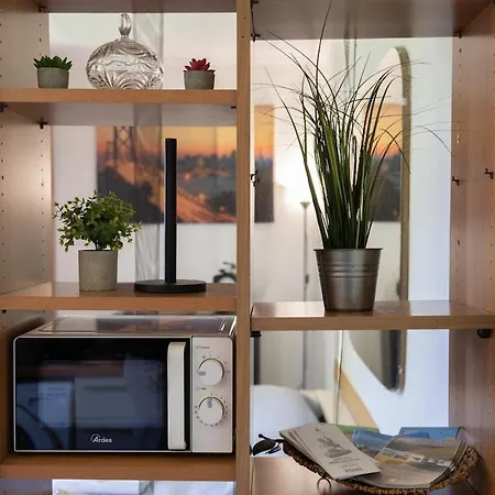 Апартаменты Vista Lago-appartamento Giardino Dell'eden